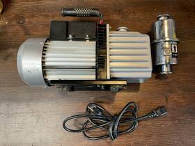 Easyvac-7 Across International Dual Stage Vacuum Pump. For Parts. Not Tested Easyvac-7 Across International Dual Stage Vacuum Pump. For Parts. Not Tested