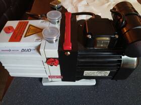 G3170-80025 Agilent G3170-80925 Pfeiffer Duo 2.5 Pk D41 062 / Rotary Vane Vacuum Pump