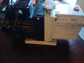 G3170-89025 Agilent Pfeiffer Duo 2.5 / Rotary Vane Vacuum Pump Rvp 110v