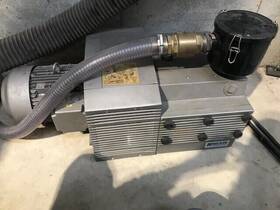 D1775906 Becker D-42279 Vacuum Pump D-42779 Kvt 3.100 1430/1720 2.6/3.3 100/100 98/112