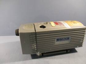 2617087 Becker Vt4.10 Rotary Vane Vacuum Pump 50/60hz 1420/1700