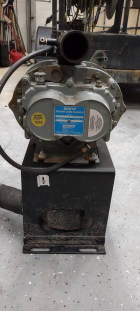 T30958022 Dresser Roots Rotary Lobe Blower Ci-5 45 U-rai Dsl 16099a Industrial T30958022 Dresser Roots Rotary Lobe Blower Ci-5 45 U-rai Dsl 16099a Industrial