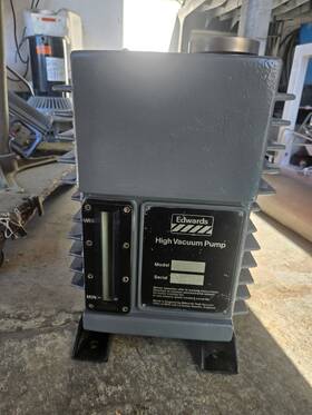 A36404934 Edwards E2m40 Rotary Vane Vacuum Pump Rebuilt Hydro Oil Prepped. 12-m Warranty