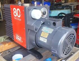 A365-02-982 Edwards E2m80 Dual Stage Vacuum Pump Rebuilt With 12-month Warranty