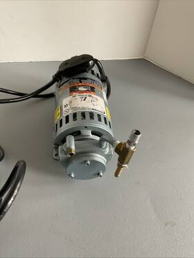 R-g557ex Emerson Rotary Vane Vacuum Pump Gast