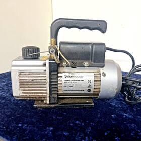 67128 Evertough 1.8 Cfm Vacuum Pump - Works But Needs A New Cap