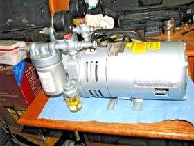 U4f-g582dx Gast 0523 -u4f-g582dx Vacuum Pump Made In The Usa Quality 1/3hp