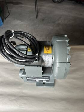 R1102c-14 Gast 1102c-14 Regenair Vacuum Pump Blower R1102c-14 Gast 1102c-14 Regenair Vacuum Pump Blower