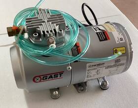 1hab-52-m100x Gast Vacuum Pump. Model 1/6hp 115v. Excellent Condition