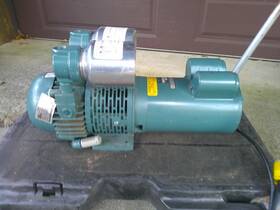 2567-0121a-g561x Gast Pump Model # From Ultrafold Used Good Condition