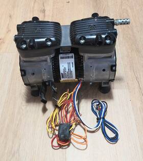 87r655-v114-n470x Gast Rocking Piston Twin Oil-less Pump