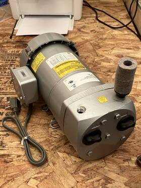 At05-101-g215dx Gast Rotary Vane Septic Blower