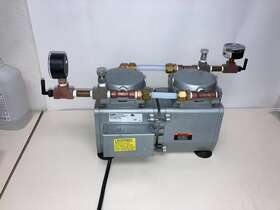 Daa-v515-ed Gast High-capacity Vacuum Pump Gauge And Relief 230vac