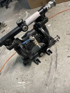 647648 Graco Husky 1050 Air-operated Double Diaphragm Transfer Pump