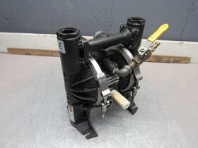 D61277 Graco Double Diaphragm Pump 16gpm 100psi Nice Used Takeout Make Offer