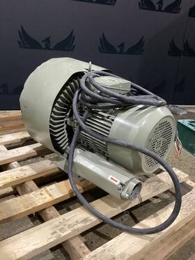 2pb720h57 Jinan Quick-kuaike 7.5kw Vacuum Pump Used 2pb720h57 Jinan Quick-kuaike 7.5kw Vacuum Pump Used