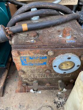 Kinney Kc-5c Vacuum Pump Model