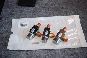 215145-r1 Koganei Me-12 Kogi Nei Vacuum Ejector Model Me 12 Lot Of 3 #215145-r1 B