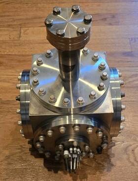 Kurt J. Lesker Dn100cf-cube Conflat Uhv 6-way Cf Cube 6 Inch Flange Ultra High Vacuum Chamber With Attachments