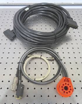 017-121-g40 Leybold C100001 Lot 3 Cable Control 017-122-g1 Emission 901-007-g1