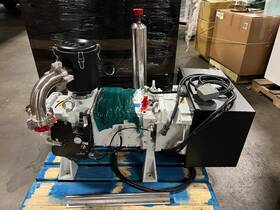 112020v15 Leybold Dryvac Dv 200 Dry Compressing Vacuum Pump With Inlet Filter And Silencer