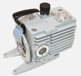 898222 Leybold Trivac D8a Vacuum Pump Head Rough-in Rotary Vane