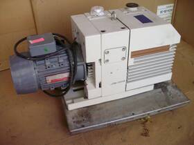 S40b Leybold Vacuum Pump 2hp 3ph Motor S40b Leybold Vacuum Pump 2hp 3ph Motor