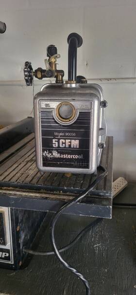 90056 Mastercool Model 5 Cfm Vacuum Pump