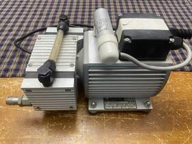 15059-813.3 Neuberger Working Knf Vacuum Pump Pm - Made In Aug 2000