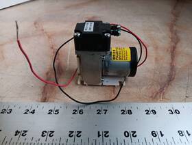 Dp0110-y1-0001 Nitto Kohki Vacuum Pump 24vdc 0.6a Dp0110-y1-0001 Nitto Kohki Vacuum Pump 24vdc 0.6a