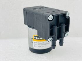 B1c-050f24an-03 Parker Used - Btx-connect Diaphragm Pump P/n With Free Shipp