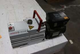 Pfeiffer Du0 10 Duo M Vacuum Pump Working