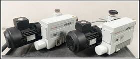 Pkd02250 Pfeiffer Two Vacuum Pump S Hena 40