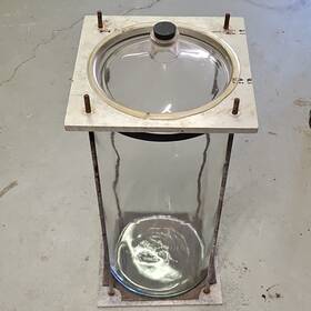 6945 Pyrex 10-gallon Jar With Custom Aluminum Stand Chromatography Lid Stopper