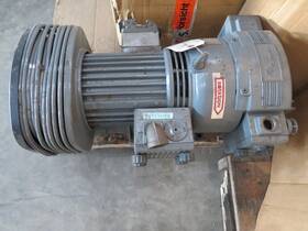 51.102.1320 Rietschle Tr 41 D Vacuum Pump
