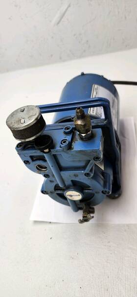 159095 Robinair Hvac Vacuum Pump Model 15095