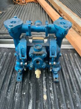 Tgr-2-a Sandpiper Eb1/2-a Warren Rupp 1/2 Inch Pneumatic Double Diaphragm Pump Tgr-2-a Sandpiper Eb1/2-a Warren Rupp 1/2 Inch Pneumatic Double Diaphragm Pump