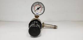 51-24av Scott Specialty Gases Pressure Regulator