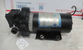 2088-414-934 Shurflo Shur Flo Diaphragm Pump 12vdc Motor . 45psi 3.8 Gpm Used Boat/rv 2088-414-934 Shurflo Shur Flo Diaphragm Pump 12vdc Motor . 45psi 3.8 Gpm Used Boat/rv