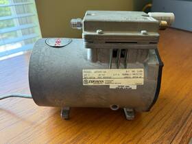 607ca22-144 Thomas Industries Model Vacuum Pump Air Compressor 607ca22-144 Thomas Industries Model Vacuum Pump Air Compressor