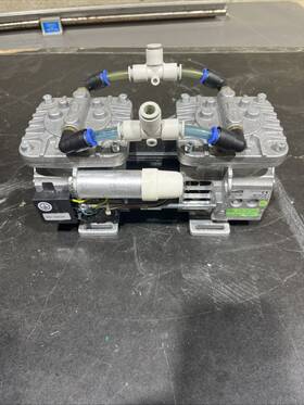 Zv-28 Thomas Pump Compressor/vacuum Model 8010 Zv-28 Thomas Pump Compressor/vacuum Model 8010