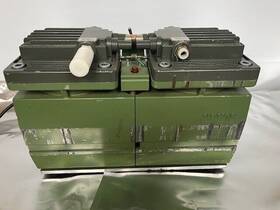 Da-60d Ulvac Kiko Diaphragm Type Vacuum Pump 115 Vac 3.32 10 Pa Pressure