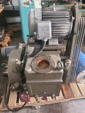 Pks-030 Ulvac Oil Rotary Vane Vacuum Pump 480v 3000l/min Pks-030 Ulvac Oil Rotary Vane Vacuum Pump 480v 3000l/min