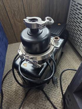Yl90s-4 Usalab Uvp-21 Dual Stage Vacuum Pump 21 Cfm 3 Micron 1.1kw 115v