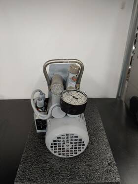Me-2si Vacuubrand Me 2si Diaphragm Pump
