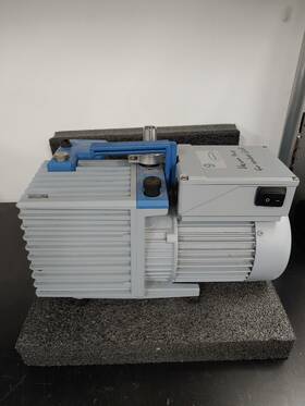 Re-6w Vacuubrand Re 6w Rotary Vane Vacuum Pump