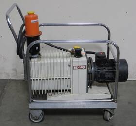 0426.p1261.3 Varian T199473 Sd-1400 Dual Stage Rotary Vane Vacuum Pump
