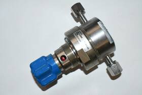 Sq90-100w-2p-fsff Veriflo Sq90-30w-2p-fsff Stainless Steel Regulator Ep 250 Max Inlet Psi Sq90-100w-2p-fsff Veriflo Sq90-30w-2p-fsff Stainless Steel Regulator Ep 250 Max Inlet Psi