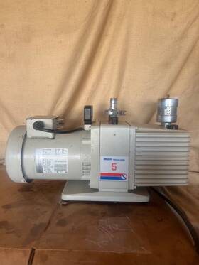 1111017436 Welch Vacuum Rotary Vane Dual Stage Pump 5 Plus Warranty