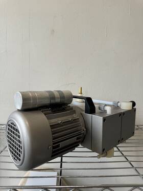 2052b-01 Welch Dry Chemical Duty Diaphragm Pump 115v 50/60 Hz